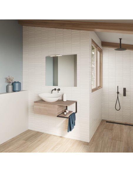 Set de baño NAMO con un cajón. Acabado en Roble Essence/ Incluye lavabo sobre encimera, estante lateral y toallero.